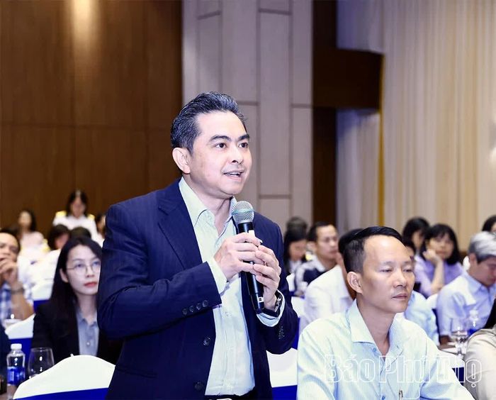 Lãnh đạo Tập đoàn Amata kiến nghị nội dung liên quan đến giải phóng mặt bằng Dự án Đầu tư xây dựng và kinh doanh kết cấu hạ tầng Khu công nghiệp Đoan Hùng.