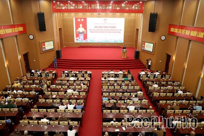 Quang cảnh hội nghị.