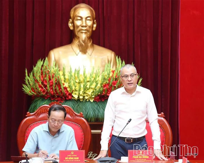 Đồng chí Bí thư Tỉnh ủy Phạm Đại Dương phát biểu chỉ đạo tại hội nghị.