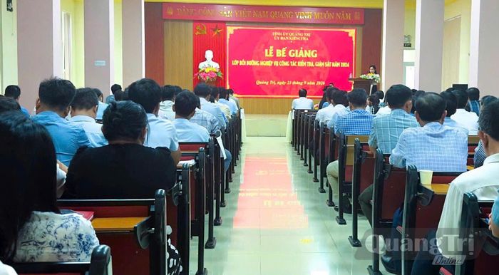 Quang cảnh buổi lễ - Ảnh: Thùy Trang