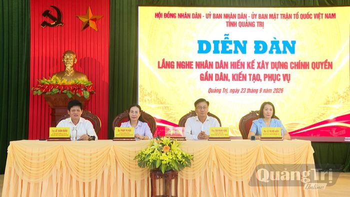Các đồng chí chủ trì diễn đàn "Lắng nghe dân nói" - Ảnh: N.L
