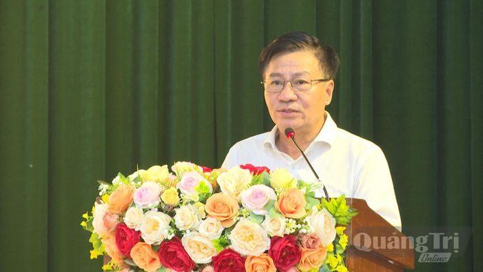 Đồng chí Đào Mạnh Hùng, Phó Chủ tịch Thường trực Ủy ban MTTQ Việt Nam tỉnh phát biểu tại diễn đàn - Ảnh: N.L