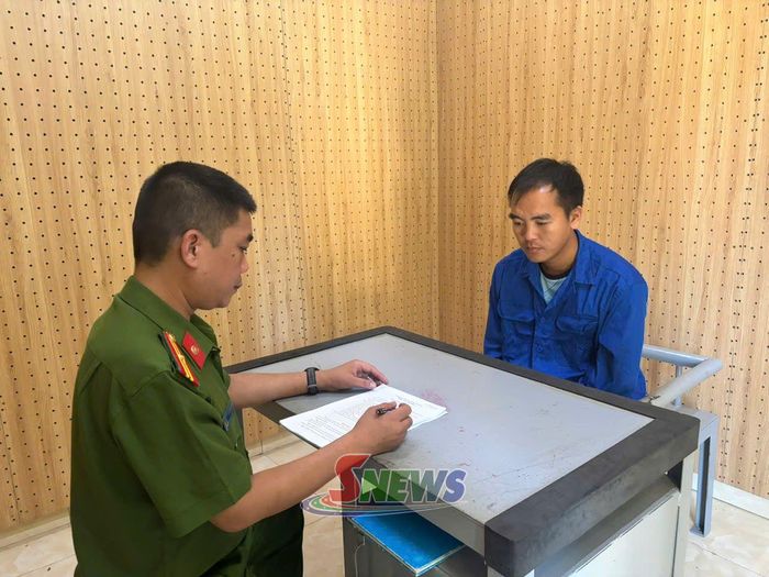 Đối tượng Tráng A Sái tại cơ quan Công an