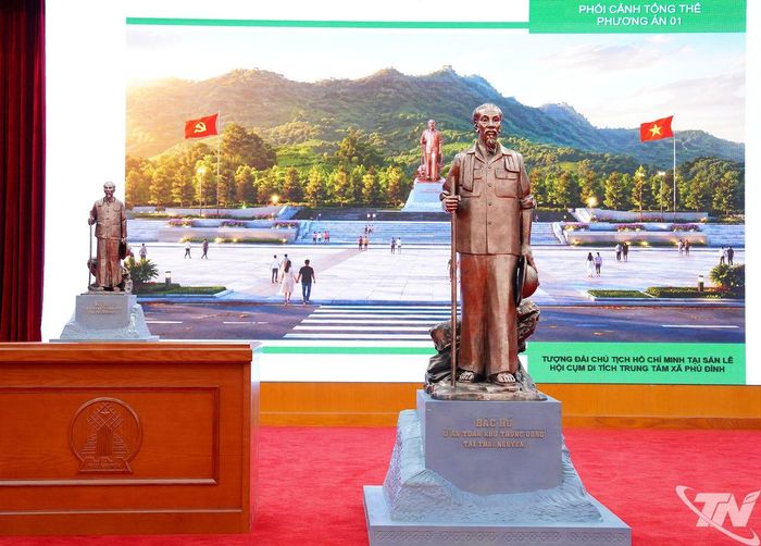 Mẫu phác thảo Tượng đài Chủ tịch Hồ Chí Minh tại Khu Di tích Quốc gia đặc biệt ATK Định Hóa.