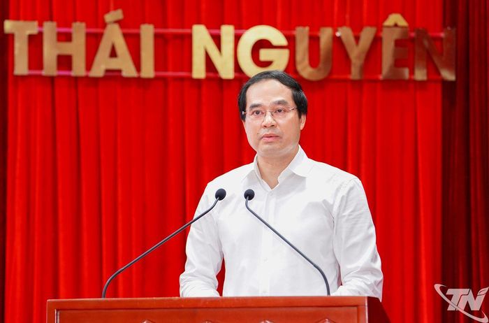 Đồng chí Bí thư Tỉnh ủy Trịnh Xuân Trường phát biểu tại Hội thảo.