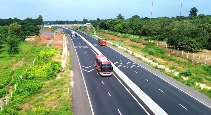 Tuyến cao tốc Phan Thiết - Dầu Giây nằm trong phạm vi đầu tư mở rộng được nhà đầu tư đề xuất hiện đang khai thác quy mô 4 làn xe hoàn chỉnh.