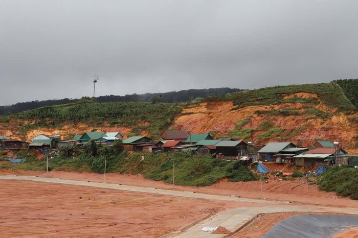 Ưu tiên đảm bảo an toàn cho người dân được đặt lên hàng đầu tại các khu vực được đánh giá có nguy cơ sạt lở cao.