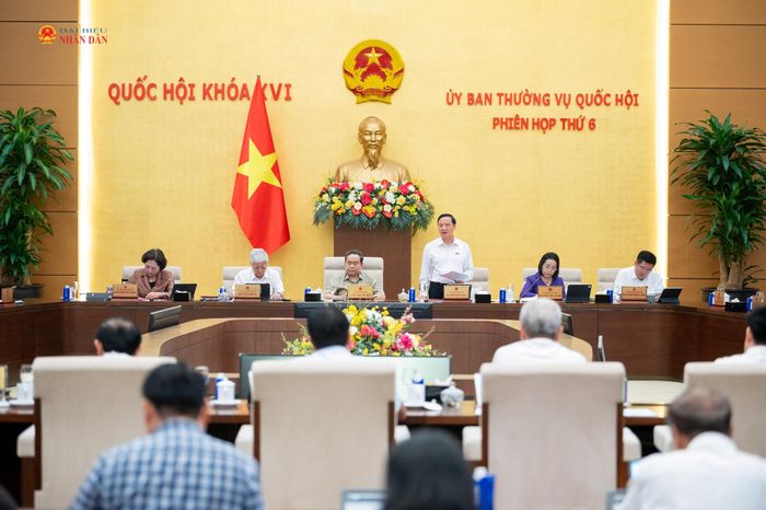 Phó Chủ tịch Quốc hội Nguyễn Khắc Định phát biểu. Ảnh: Phạm Thắng