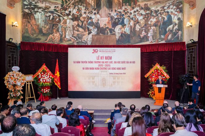 Toàn cảnh buổi lễ. Ảnh: Minh Giang
