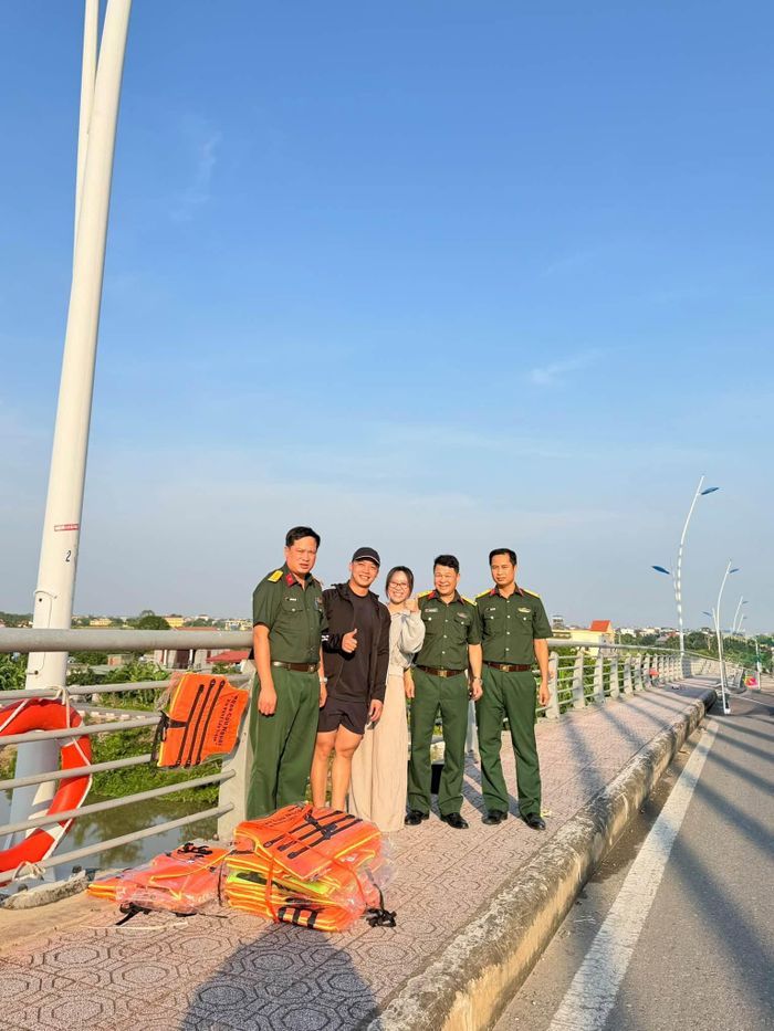 Cùng với đó, sự vào cuộc đồng bộ, trách nhiệm của cả hệ thống chính trị tại cơ sở đã góp phần nâng cao hiệu quả công tác phòng ngừa, ứng phó với các tình huống đuối nước, tạo thêm điểm tựa an toàn cho người dân.