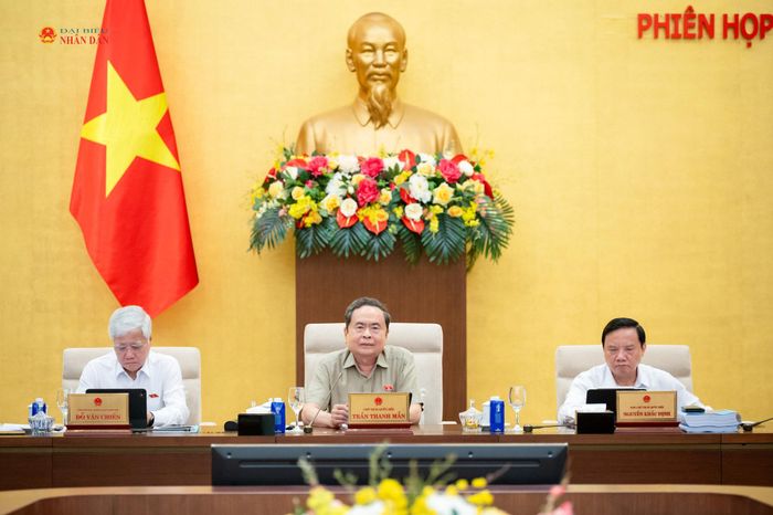 Chủ tịch Quốc hội Trần Thanh Mẫn phát biểu tại phiên họp