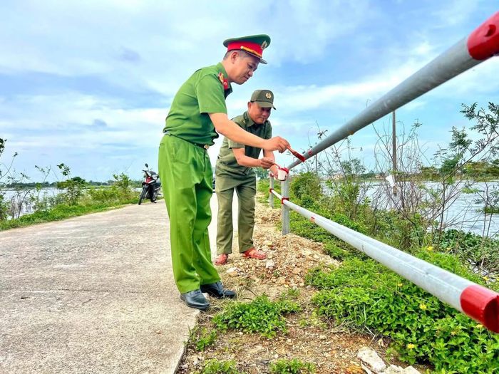 Công trình “Rào chắn Barie đảm bảo an toàn mùa mưa lũ tại thôn Lê Xá” xã Phú Hồ, TP Huế.
