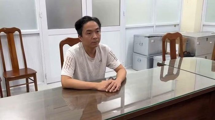 Đối tượng Lê Văn Hiền, cầm đầu đường dây.