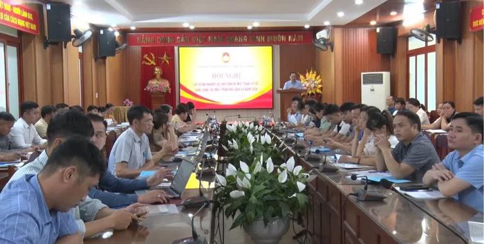 Các đại biểu dự hội nghị.