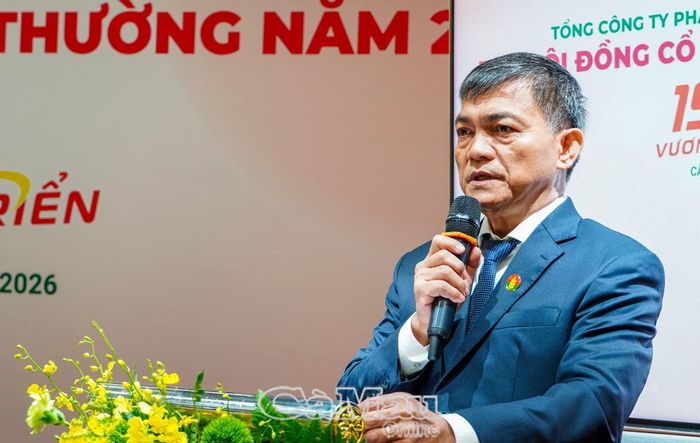 Ông Văn Tiến Thanh, Chủ tịch HĐQT Đại hội đồng cổ đông bất thường năm 2026, phát biểu tại đại hội.
