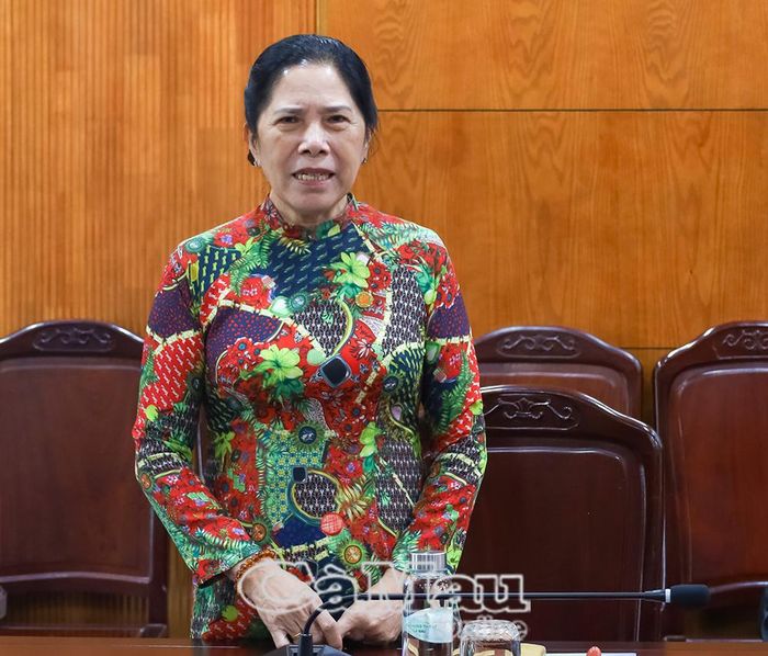 Đồng chí Võ Thị Hồng Thoại, Chủ tịch Hội Nạn nhân chất độc da cam/dioxin tỉnh Cà Mau, phát biểu cảm ơn sự quan tâm của lãnh đạo tỉnh và khẳng định quyết tâm hoàn thành tốt nhiệm vụ tại đại hội.