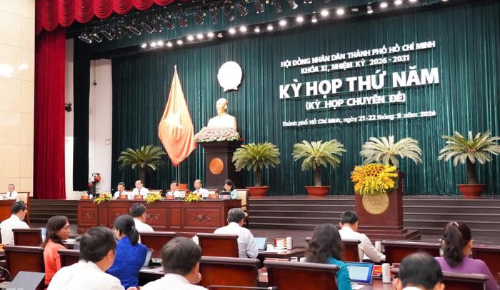 Toàn cảnh ngày họp thứ hai, Kỳ họp thứ Năm, HĐND TPHCM khóa XI. Ảnh: Chu Tuấn