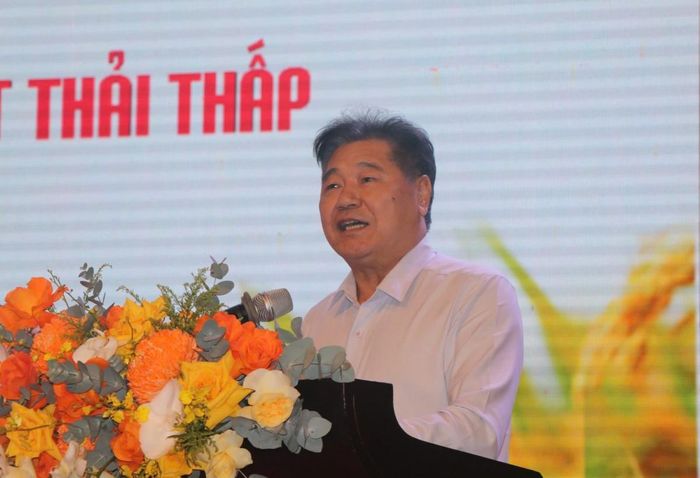Ông Lê Quốc Thanh, Giám đốc Trung tâm Khuyến nông Quốc gia phát biểu tại diễn đàn