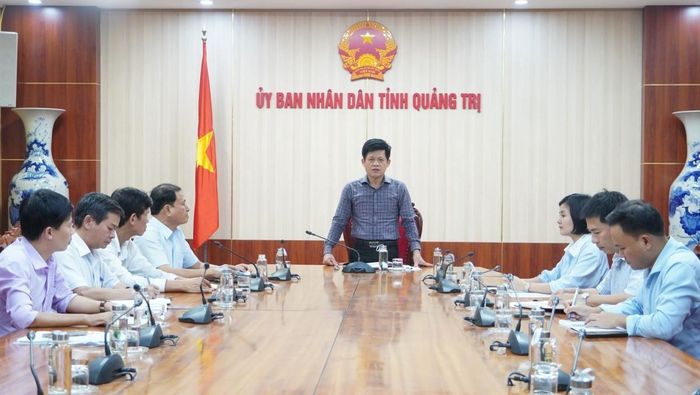 Quang cảnh buổi làm việc giữa UBND tỉnh Quảng Trị vừa có buổi làm việc với Văn phòng Ban Chỉ huy Phòng thủ dân sự tỉnh
