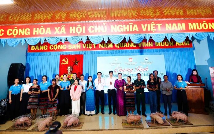 Những cặp heo giống được trao hôm nay sẽ gửi gắm sự đồng hành, niềm tin và kỳ vọng về một hướng phát triển chủ động, bền vững hơn.