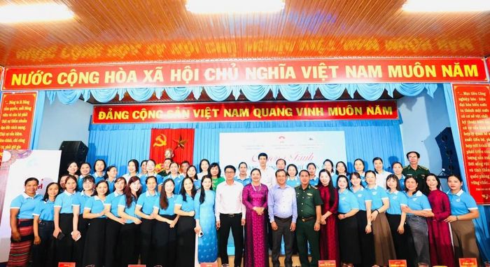 Chương trình “Đồng hành cùng phụ nữ biên cương” năm 2026 tại xã A Lưới 5 (Tp. Huế)