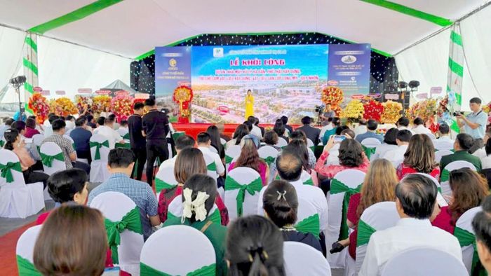 Toàn cảnh buổi lễ khởi công.
