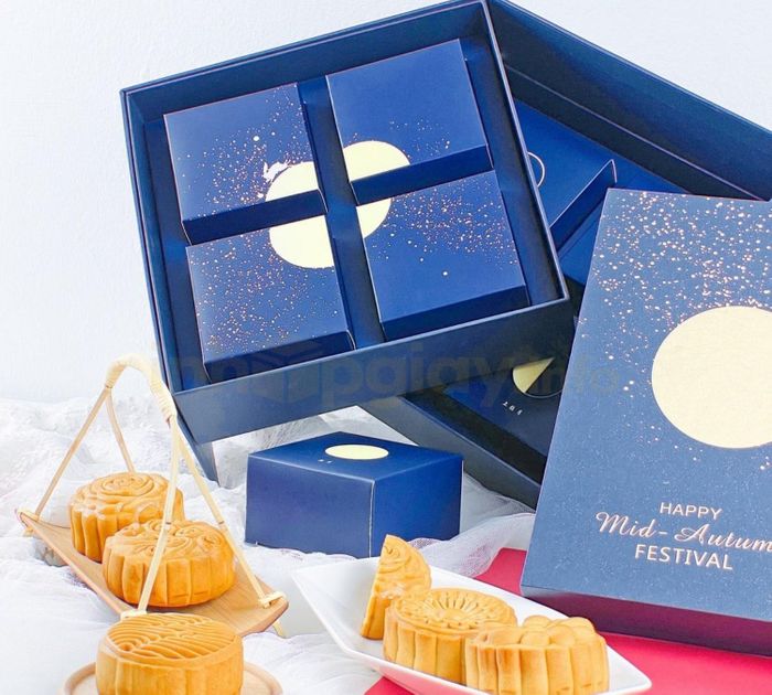 Bánh trung thu cao cấp có giá lên đến vài triệu đồng/hộp. (Ảnh minh họa)
