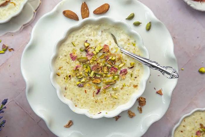 Món tráng miệng kheer truyền thống của Ấn Độ có nguyên liệu chính là sữa trâu. (Ảnh: ShutterStock)
