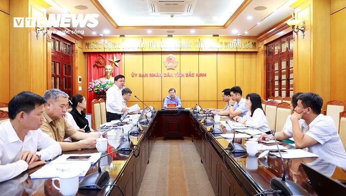 Toàn cảnh buổi làm việc.