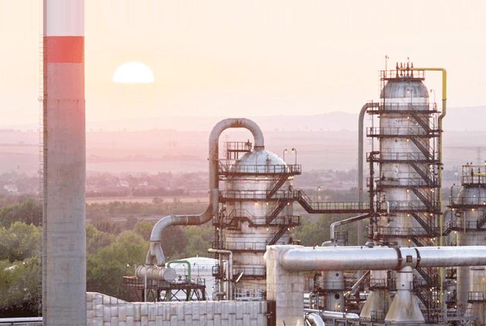 Nhà máy Lọc dầu Danube (Hungary). Ảnh: Ceenergy News