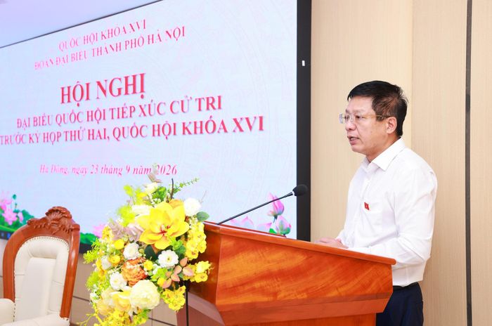 Đại biểu Quốc hội, Đơn vị bầu cử số 4 báo cáo nội dung chương trình kỳ họp thứ hai, Quốc hội khóa XVI. Ảnh: Văn Tuyến
