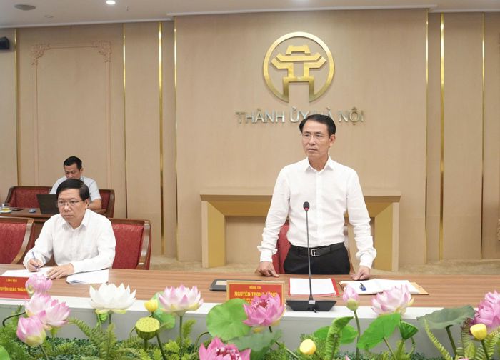 Phó Bí thư Thường trực Thành ủy Nguyễn Trọng Đông phát biểu kết luận buổi làm việc. Ảnh: Phạm Hùng
