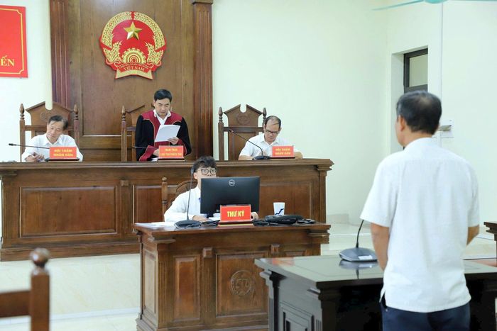 Ngày 17-9-2026, Tòa án nhân dân Khu vực 6 thành phố Hà Nội đã xét xử sơ thẩm vụ án hình sự đối với một giám đốc doanh nghiệp về tội “Gian lận BHXH”. Ảnh: PV