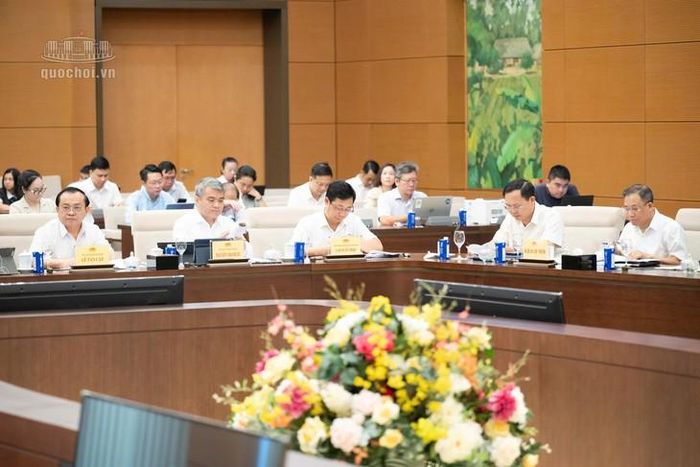 Các đại biểu tham dự phiên họp. Ảnh: Media Quốc hội