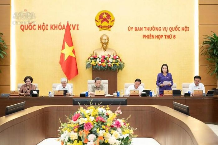 Phiên họp thứ 6 của UBTVQH sáng 23/9. Ảnh: Media Quốc hội