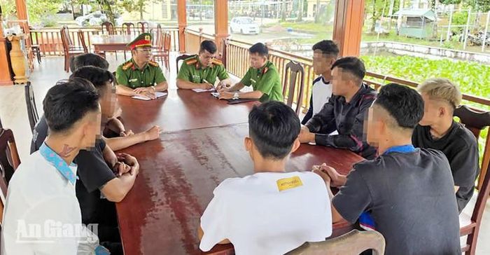 14 thanh thiếu niên phải làm việc với công an. Ảnh: Cục An ninh mạng.