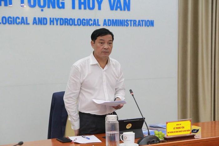Thứ trưởng Bộ NN&MT Lê Trọng Yên phát biểu tại cuộc họp. Ảnh: Đ.H