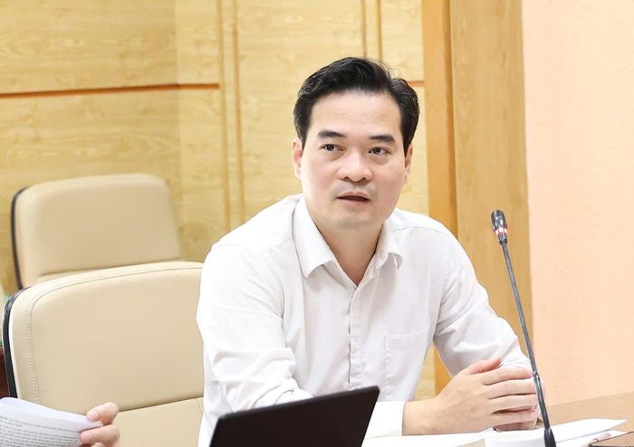Cục trưởng Cục An toàn thực phẩm Chu Quốc Thịnh phát biểu. Ảnh: Trần Minh