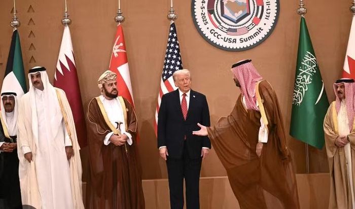 Tổng thống Mỹ Donald Trump nói đặc phái viên Witkoff và Jared Kushner đã trao đổi với các quan chức Iran trong khoảng 3 giờ.