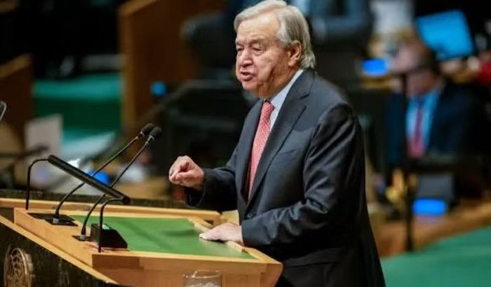 Ông Guterres, người sẽ kết thúc nhiệm kỳ vào ngày 31/12 sau 10 năm đứng đầu LHQ, nhấn mạnh AI đang phát triển nhanh hơn khả năng quản lý những rủi ro mà công nghệ này tạo ra.