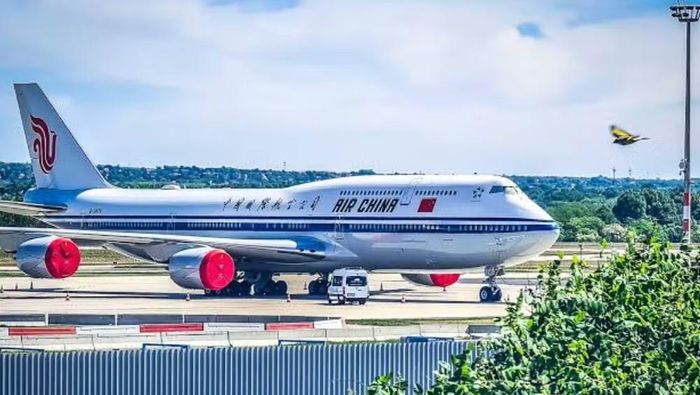 “Máy bay đặc biệt” là cách truyền thông Trung Quốc gọi phương tiện phục vụ các chuyến công du của lãnh đạo cấp cao.