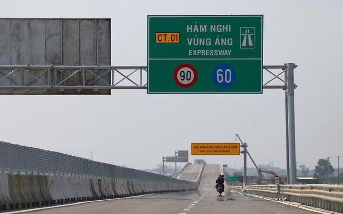 Cao tốc Vũng Áng- Hàm Nghi