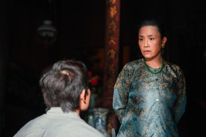  Kiều Oanh vào vai Tư Bảnh, người phụ nữ giàu có, lạnh lùng, nắm giữ nhiều bí mật trong Út Lan 2. 