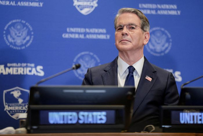 Bộ trưởng Thương mại Mỹ Scott Bessent. Ảnh: Reuters.
