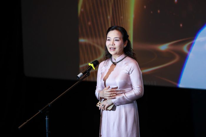  TS Ngô Phương Lan, Chủ tịch Hội đồng Giám khảo, đánh giá chất lượng phim dự thi năm nay đồng đều hơn 