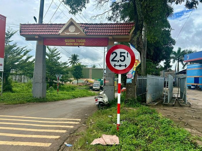 Tuyến đường vào Buôn Tuôr giới hạn tải trọng 2,5 tấn