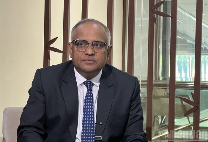 Ông Shantanu Chakraborty, Giám đốc Quốc gia Ngân hàng Phát triển châu Á (ADB) tại Việt Nam. (Ảnh: NHA TRANG)