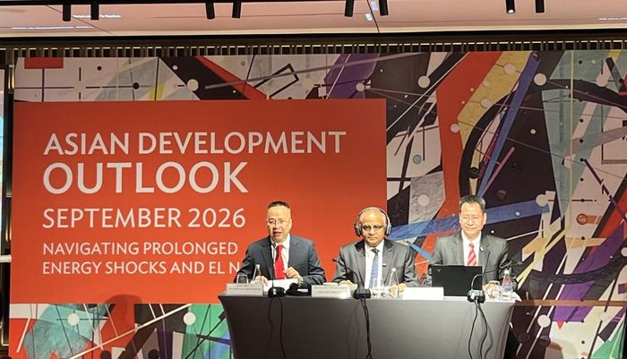 Ngân hàng Phát triển Châu Á (ADB) dự báo năm 2026 kinh tế Việt Nam sẽ tăng lên 7,8%. (Ảnh: NHA TRANG)