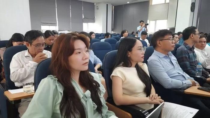 Đại biểu tham dự hội thảo (Ảnh: CAO TÂN)