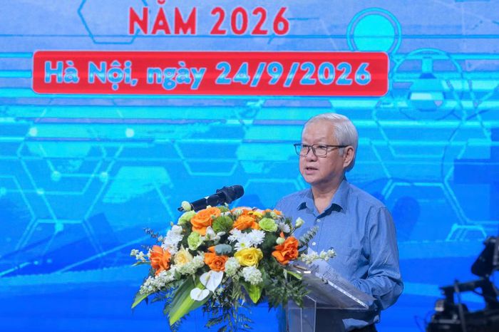 Ông Tạ Việt Anh, Chủ tịch Hội đồng quản lý Quỹ Hỗ trợ chương trình, dự án an sinh xã hội Việt Nam (AFV), chia sẻ về Tọa đàm "Đưa dịch vụ y tế đến với nữ công nhân môi trường". (Ảnh: BTC)